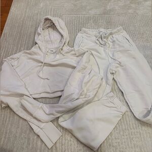 Joah Brown Classic White Jogger Set